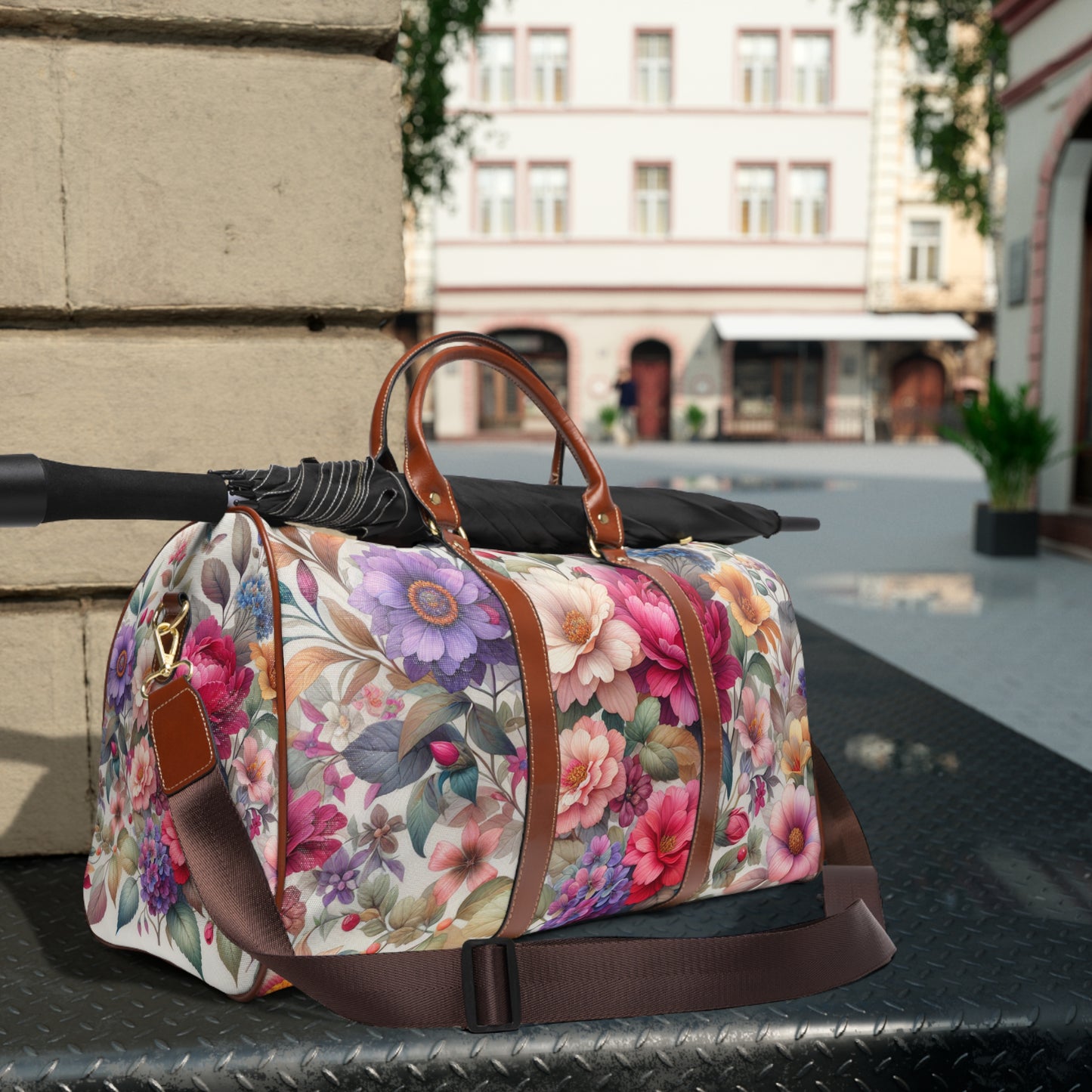 Ava - Waterproof Travel Bag